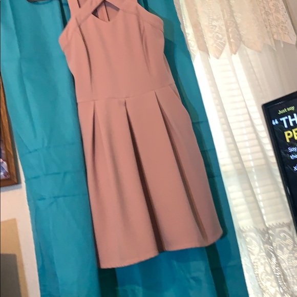 Dress - Picture 2 of 2